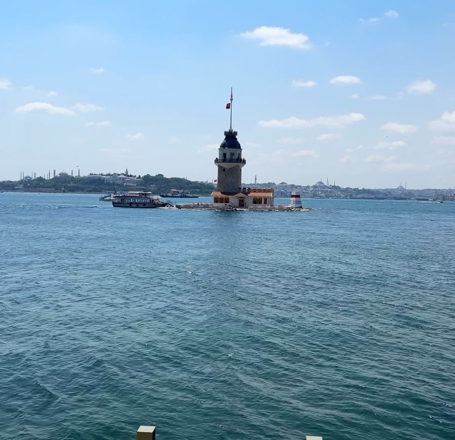 14 Üsküdar promenade