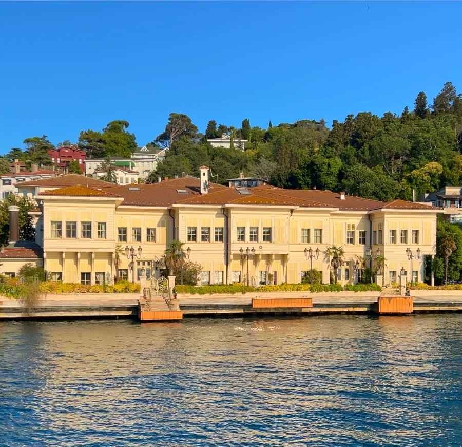 Magnificent Yalı Properties in Istanbul